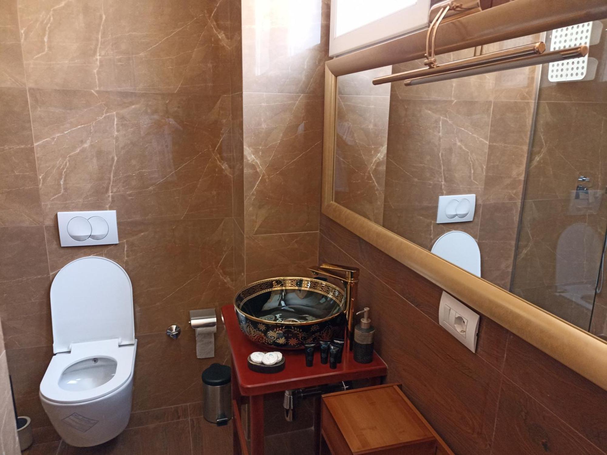 شكودر Amo'S Hotel المظهر الخارجي الصورة